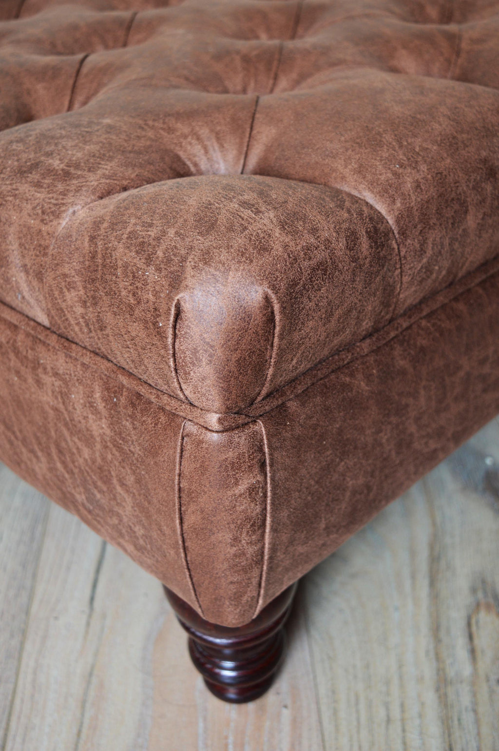 Handmade Antique Brown Faux Suede  Chesterfield Footstool – Ottoman – Coffee Table – Footrest – Mahogany Turned Hardwood Legs