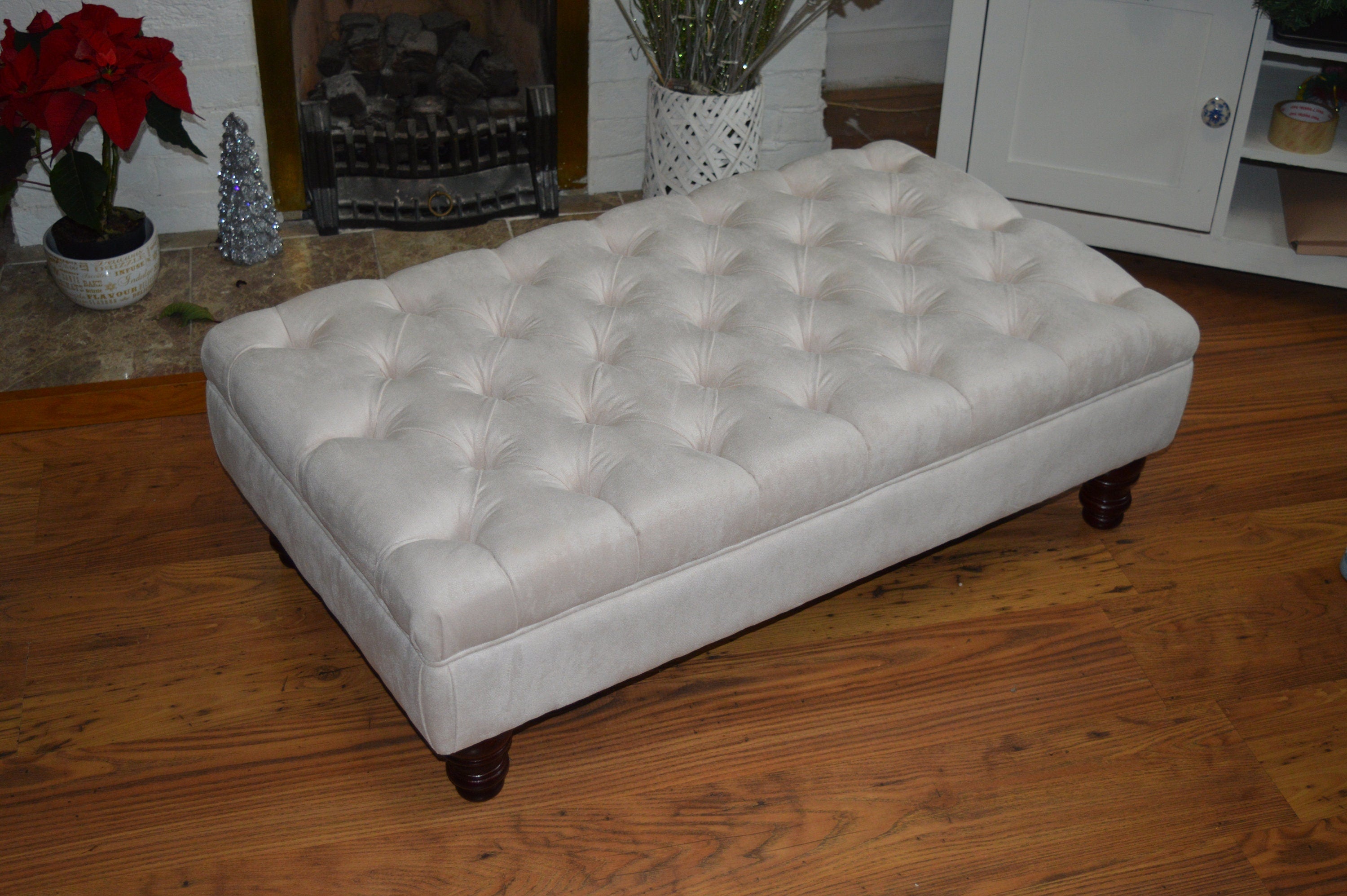 Chesterfield Deep Buttoned Footstool in Casino Crush Cream With Turned Wood Legs